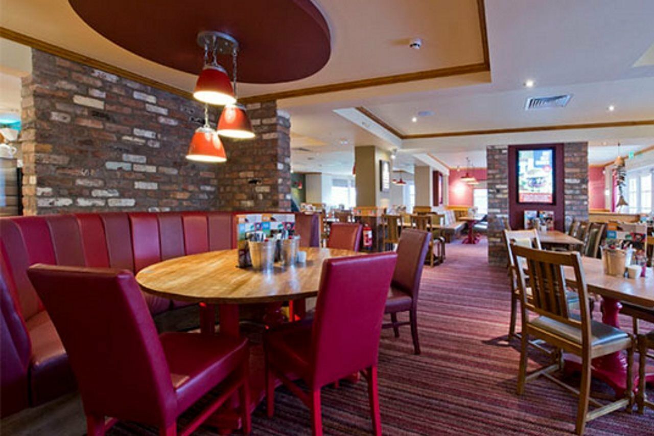 Premier Inn Premier Inn Bideford Exterior photo